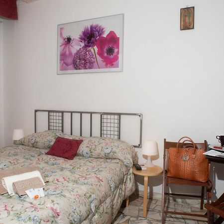 Guesthouse Amici Miei Florenz Exterior foto