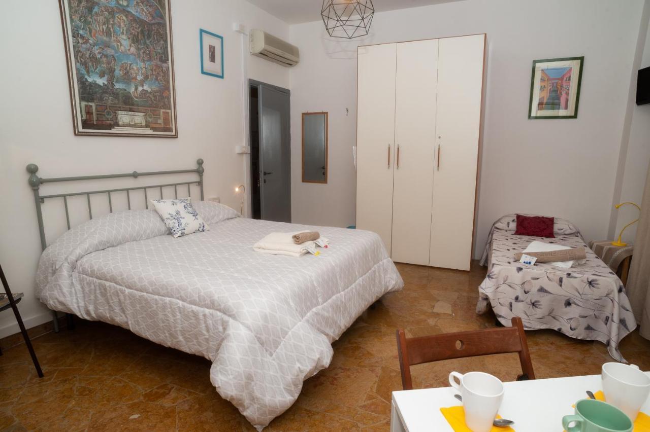 Guesthouse Amici Miei Florenz Exterior foto